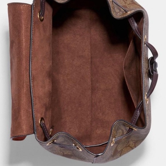 Kleo Backpack In Signature Canvas - Picture 3 of 4